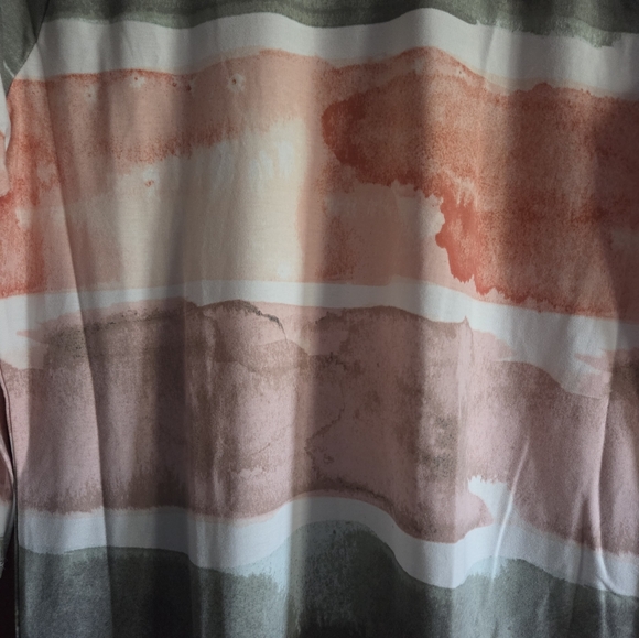 LuLaRoe Randy - Picture 3 of 4